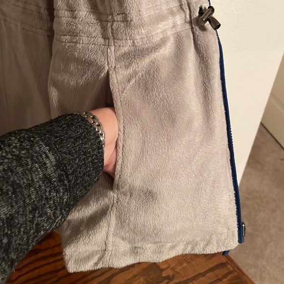 Blue Jacket with gray inside fleece - Picture 3 of 8